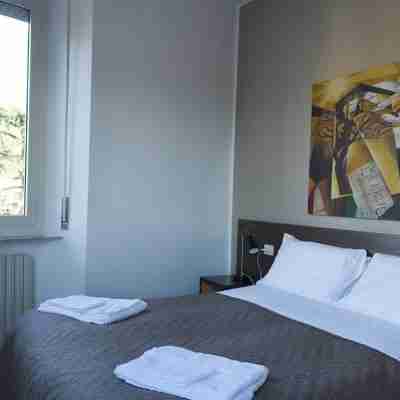Ospitaci Appartamenti Viale Mezzetti Rooms