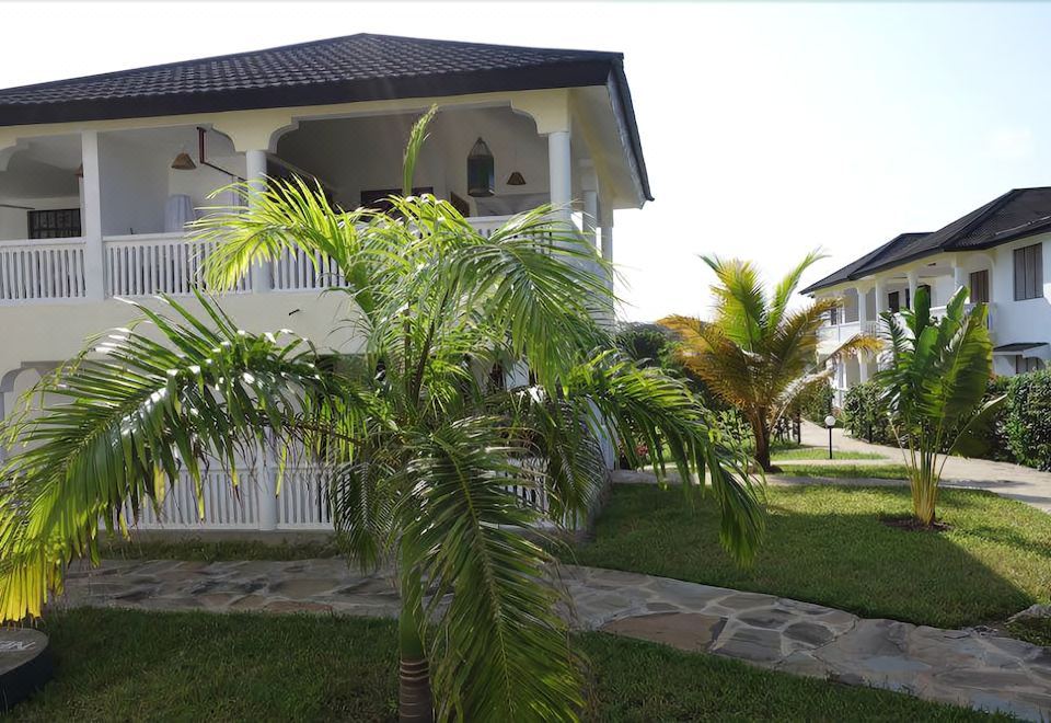 Morning Star Diani-Diani Beach Updated 2023 Room Price-Reviews u0026 Deals |  Trip.com