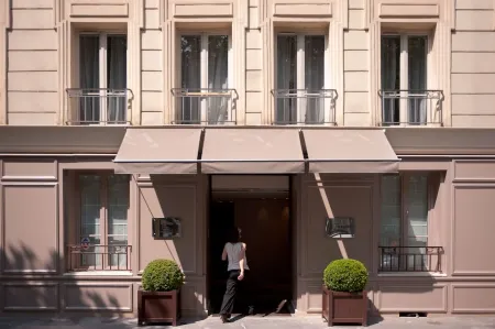Hôtel le Tourville by Inwood Hotels