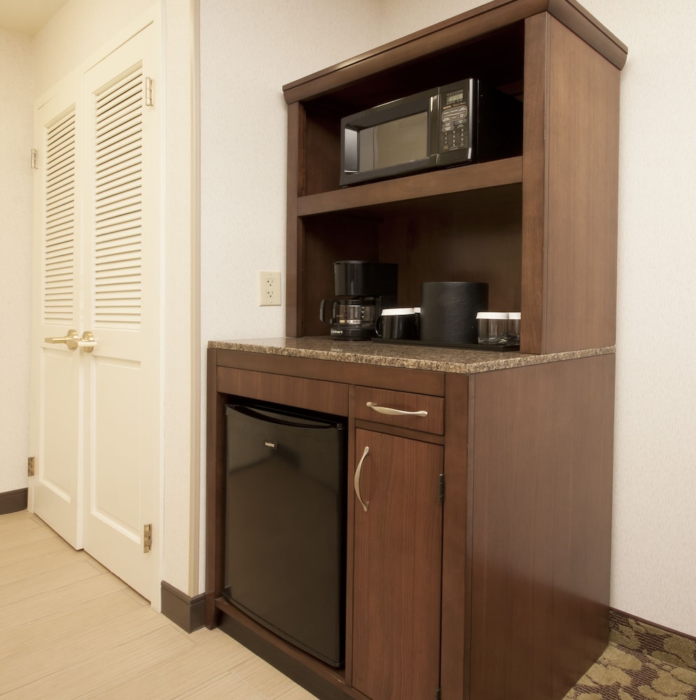 Hilton Garden Inn Fort Worth/Fossil Creek
