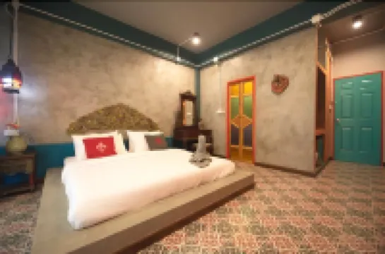 シー アーモンド ホテル