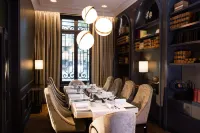 Le Narcisse Blanc Hôtel & Spa Hotels in Paris