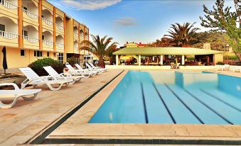 Cunda Basel Hotel