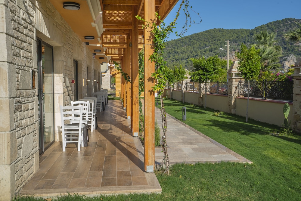 Dalyan Live Spa Hotel