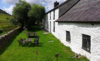 Dolgoch Hostel