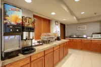 Americas Best Value Inn and Suites Saint Charles - Desayuno