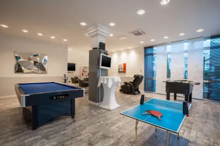 QU Hotel Augsburg Отели рядом с достопримечательностью «Университет Аугсбурга»