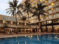 Novotel Mumbai Juhu Beach - pantai