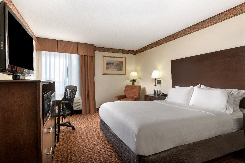 Holiday Inn Express Hotel & Suites Wilson - Hayes Place, an Ihg Hotel