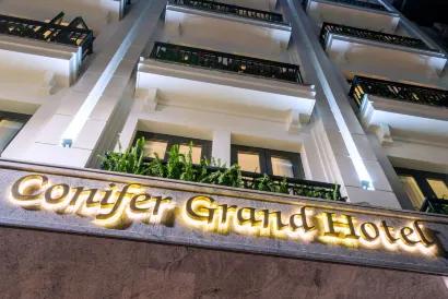 Conifer Grand Hotel
