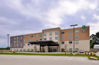 Holiday Inn Express & Suites OTTUMWA by IHG Hotels in Ottumwa