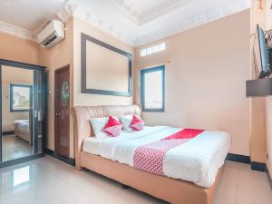 Super OYO 1640 Fallinda Hotel