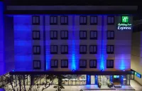 Holiday Inn Express Istanbul - Atakoy Metro
