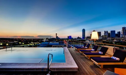 Canvas Hotel Dallas