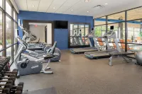 Holiday Inn & Suites Charleston West Hotels in South Charleston