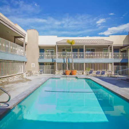 Wave Hotel Manhattan Beach