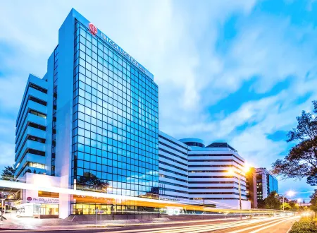 NH Collection Bogotá WTC Royal Отели рядом с достопримечательностью «Carrera 7»