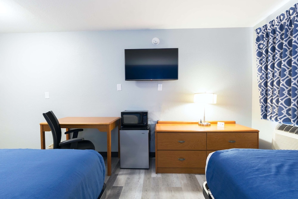 Americas Best Value Inn East Peoria