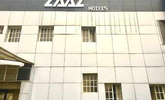 Zaaz Hotel