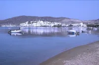 Hotel Meltemi Hotels in Adamantas