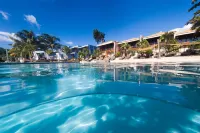 True Blue Bay Resort فنادق في Lance aux Epines
