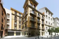 Áurea Catedral by Eurostars Hotel Company Hotels near Peinador de la Reina