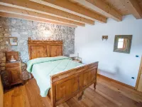 Albergo Diffuso - Cjasa Ustin Hotels in Barcis