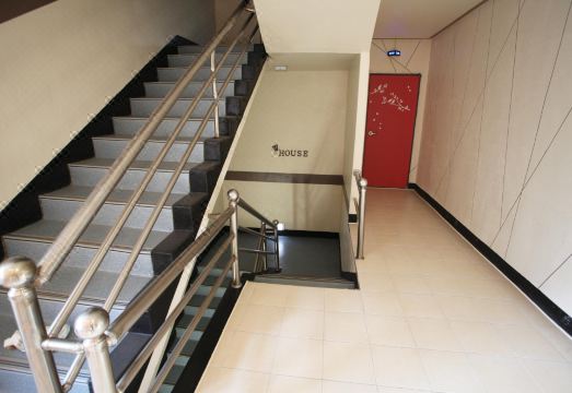 체크인 안내 이미지