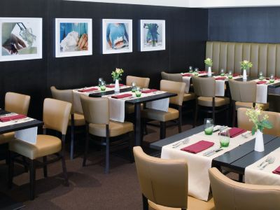 レストラン モーベンピック ホテル フランクフルト シティーの写真