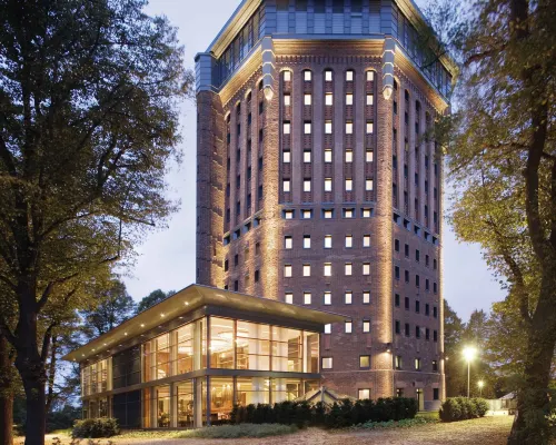 Movenpick Hotel Hamburg Hotels near Hoheluft-West