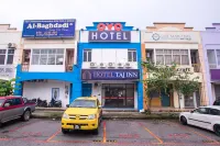 OYO 90281 Hotel Taj Seksyen 13