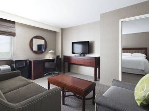 Sheraton Pittsburgh Airport Hotel