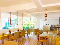 Bloomrooms @ Calangute - Desayuno