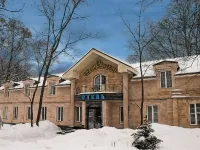 Крон Отели рядом с достопримечательностью «ТЦ Экстрим»