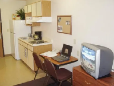 WoodSpring Suites Council Bluffs Hotels in Lewis
