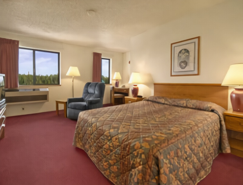 Americas Best Value Inn & Suites International Falls