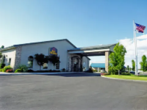 เบสท์เวสเทิร์น รอรี่แอนด์ไรอันอินน์ส โรงแรมใน