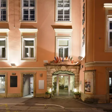 Boutique Hotel Dom - Rooms & Suites