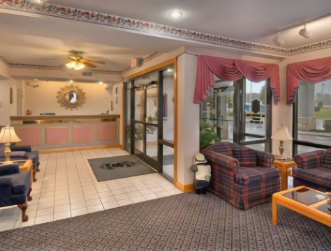 슈퍼 8 바이 윈덤 프랭클린