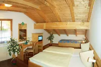 Familienhotel Steindl Hotels in Stockenboi