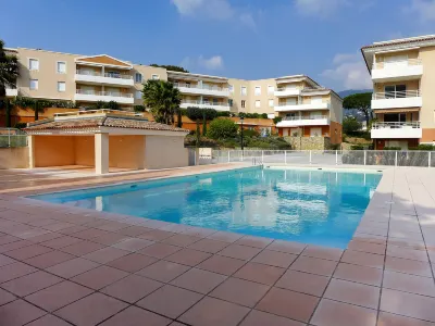 Le Domaine de la Baie Hotels near Port de Cavalaire