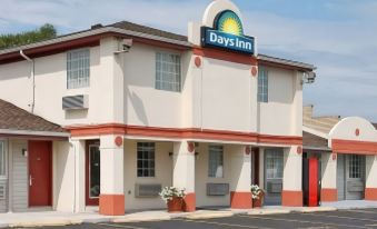 Days Inn by Wyndham Plymouth