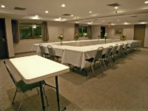 Best Western Northwoods Lodge Hotels in Burnett County