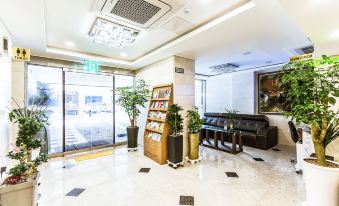 Cityhall Hotel Jeju