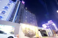 Chakan Hotel