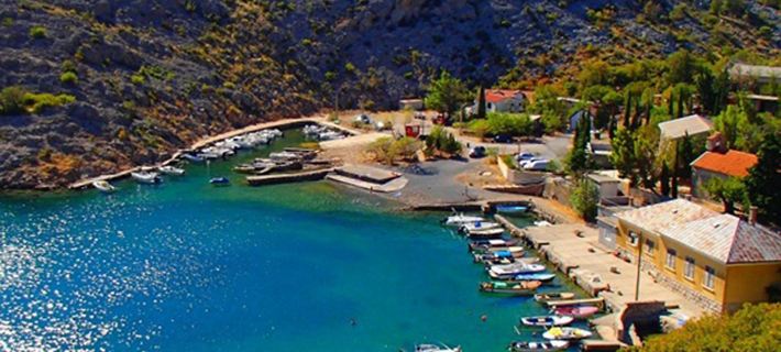Sanja Hotels in Opcina Karlobag