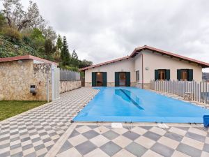 Valley View Villa in San Mango D Aquino with Bubble Bath