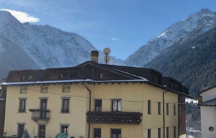 Hotel Sciatori 3 Stelle Superior