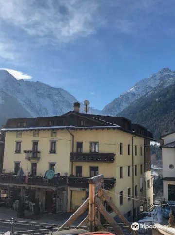 Hotel Sciatori 3 Stelle Superior