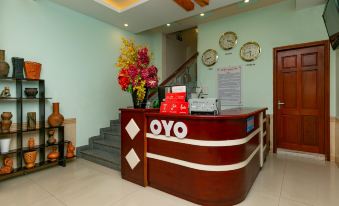 OYO 1054 Rong Vang Hotel